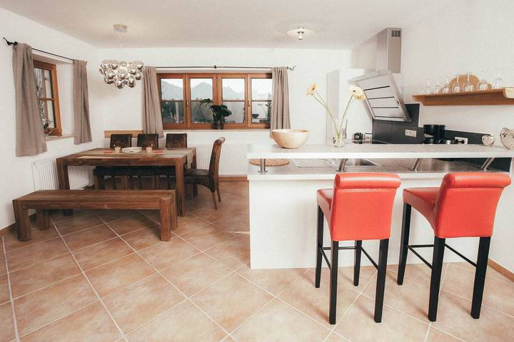 Ferienwohnung für 5 Personen, mit Garten und Ausblick, mit Haustier in Schwangau