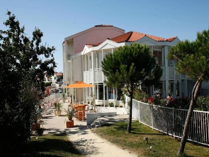 Location de vacances pour 5 personnes, avec piscine, animaux acceptés à Fouras