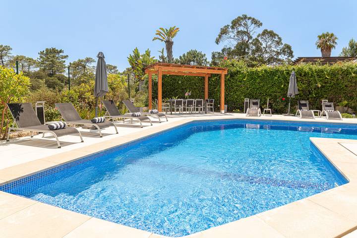 Villa para 10 pessoas, com Terraço e Jardim em Carvalhal