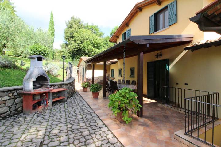 Location de vacances pour 13 personnes, avec jardin et piscine à Arezzo - 4