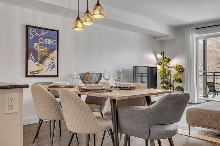 Gîte pour 8 personnes, avec vue ainsi que piscine et terrasse à Beaupré - 3