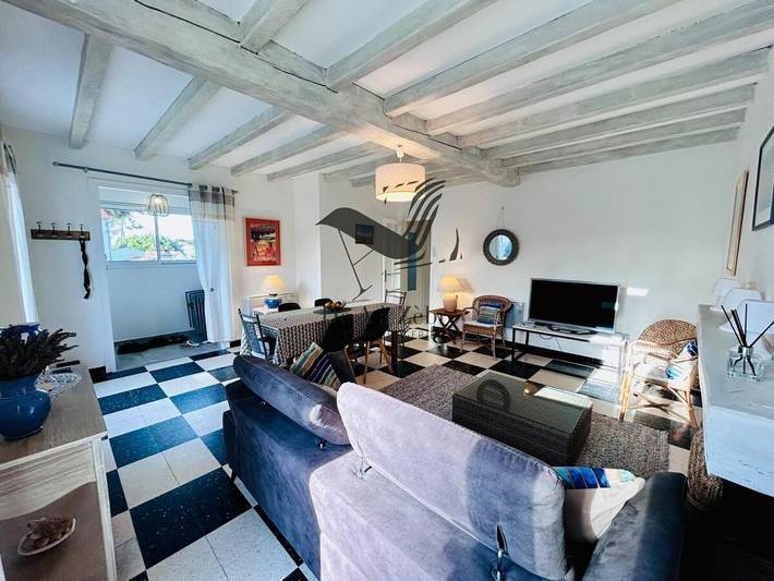Maison d’hôte pour 10 personnes, avec terrasse dans Ronce-les-Bains