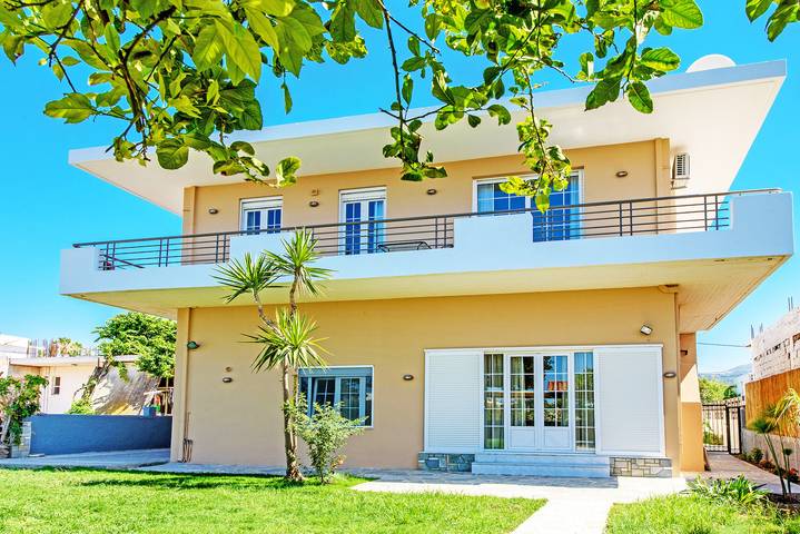 Gîte pour 7 personnes, avec jardin à Réthymnon