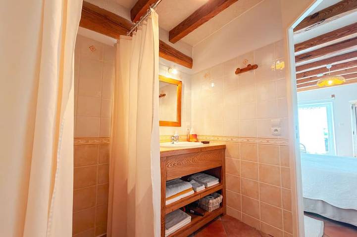 Chambre d'hôtes avec charme discret, à la ferme in Faverolles, Vallée de la Loire