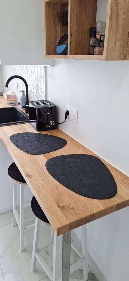 Gîte pour 2 personnes, avec vue et jardin à Saint-Gratien - 2