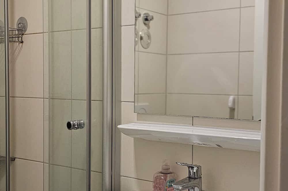 Ganze Wohnung, Zimmer in Würzburg Stadtmitte in Würzburg, Fränkisches Weinland