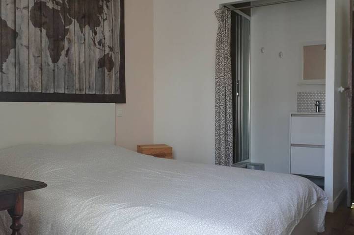 Gîte pour 10 personnes, avec terrasse dans Office De Tourisme De Ciboure - 3