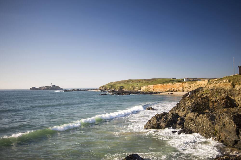 Ganze Wohnung, Geräumige 1-Zimmer-Wohnung im Küstenort Gwithian in Gwithian, Cornwall