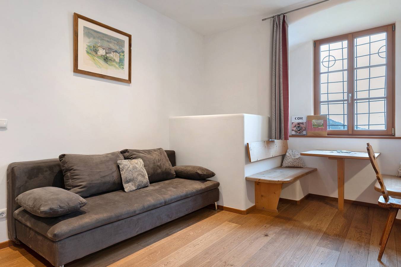 Ganze Wohnung, Ferienwohnung 'Gravetsch Kloster Säben' mit Bergblick, Gemeinschaftsgarten und Wi-Fi in Gravetsch, Villanders