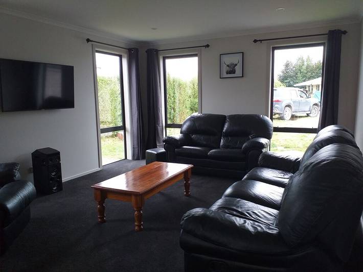 Holiday home for 10 people, with terrace and garden in Te Anau