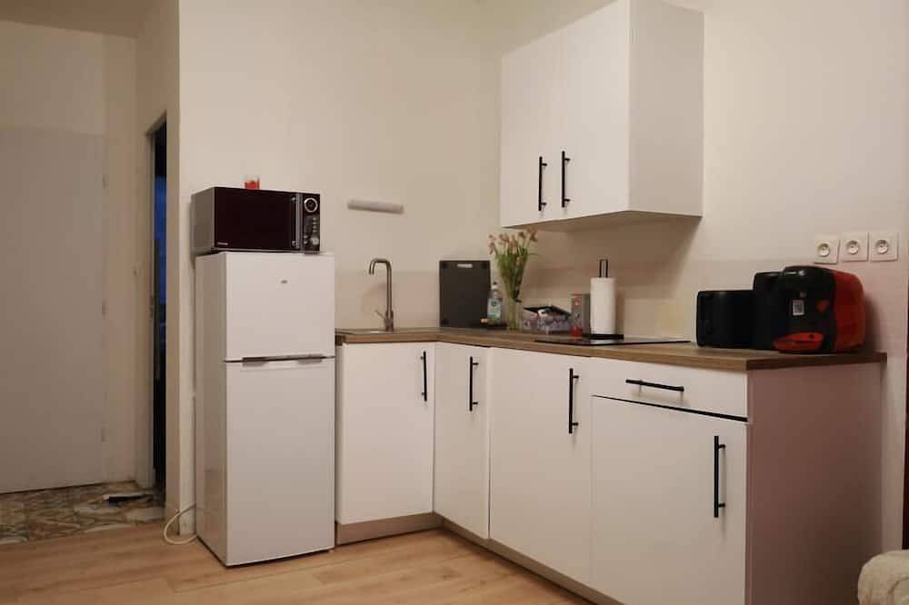 Apartamento entero, Château Rubis - Spacious T2 in the city center in Château-Thierry, Aisne