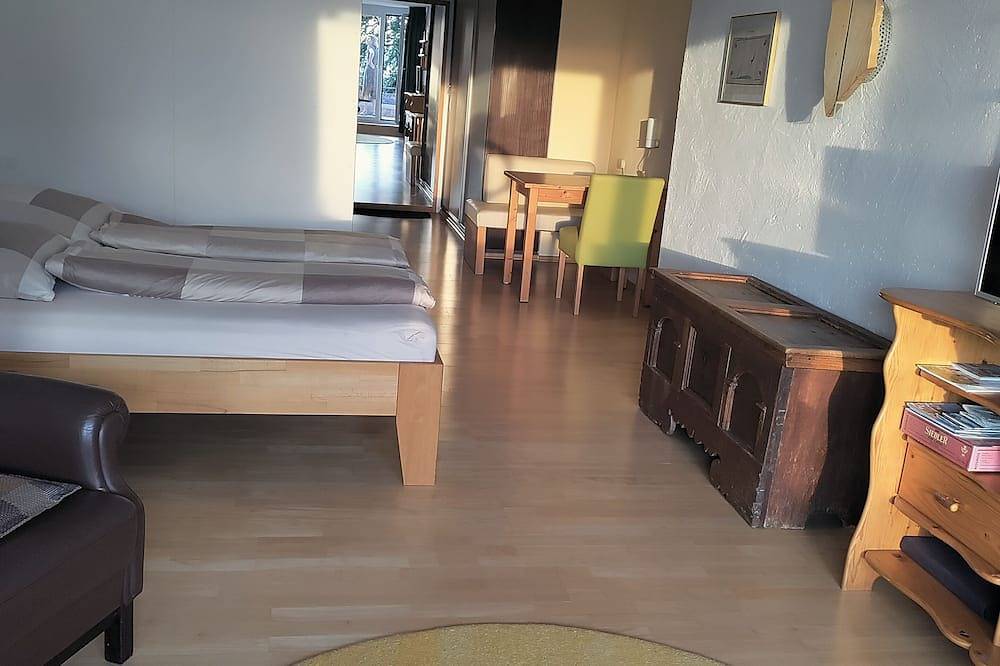 Ganze Wohnung, Apartment in Herrsching mit Terrasse und Ammerseeblick in Herrsching am Ammersee (Stadt), Herrsching