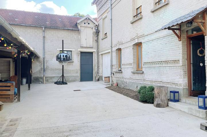 Location de vacances pour 9 personnes dans Cormicy