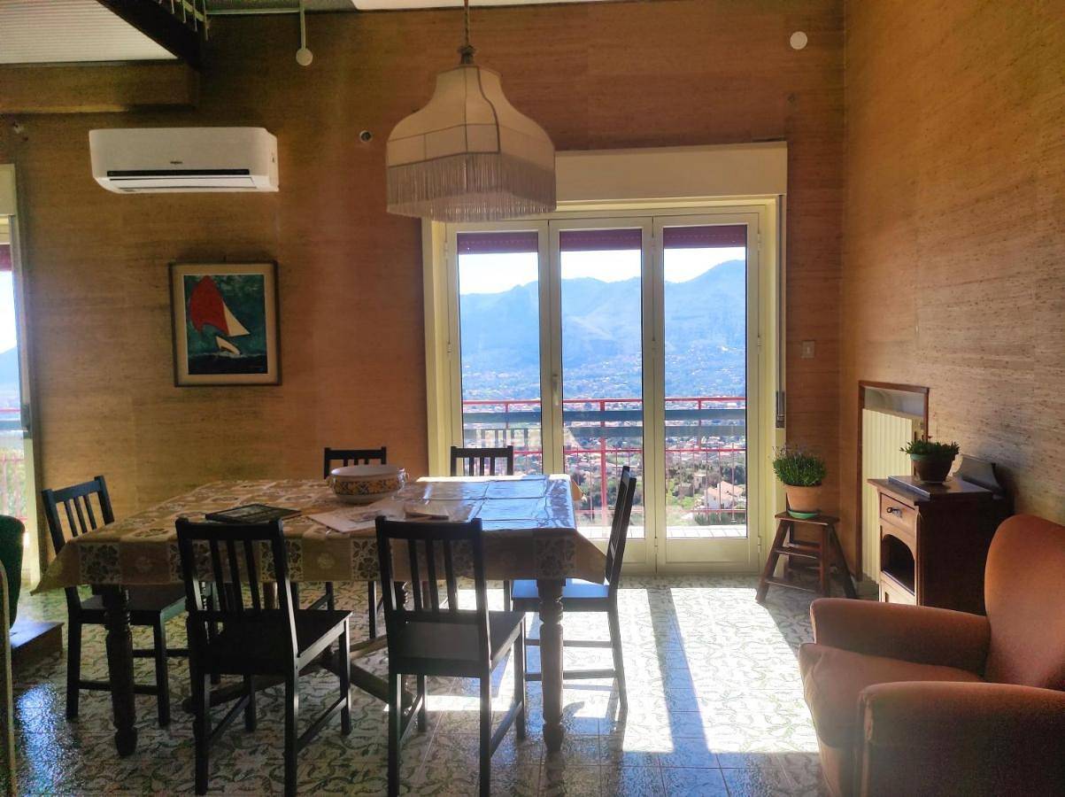 Two-Bedroom House in Monreale, Provincia di Palermo