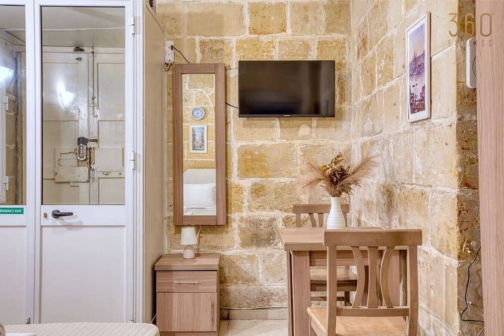 Ganze Wohnung, Authentic Valletta Studio in Malta’s Capital! in Valletta, Insel Malta