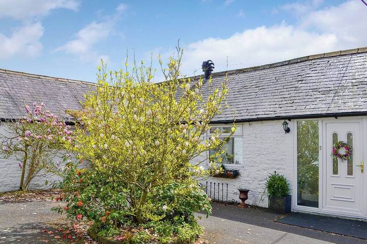 Cottage for 6 people, with garden and hot tub in Kielder Forest Park