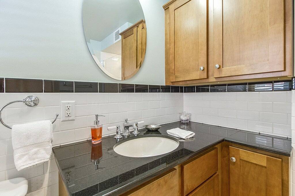 Ganze Wohnung, 1 Schlafzimmer, Modernes Dekor in edlem Midtown Adresse in Oklahoma City, Oklahoma County