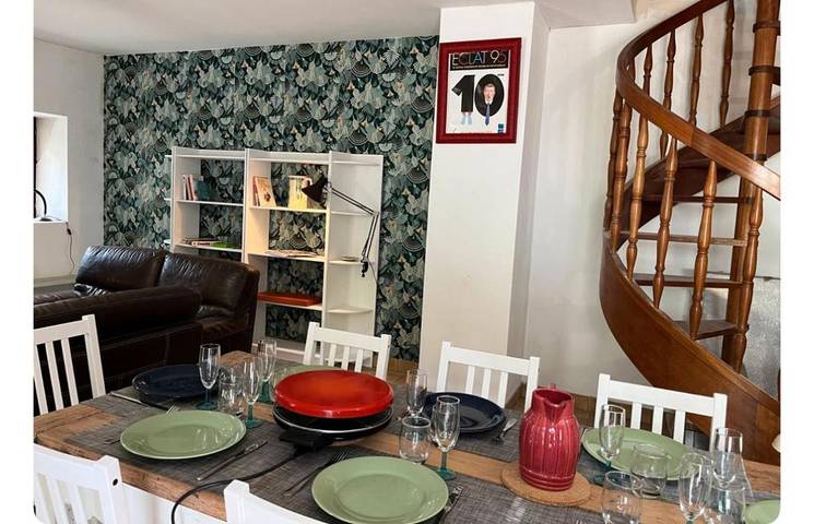 Location de vacances pour 9 personnes, avec Terrasse et Jardin à Aurillac - 3
