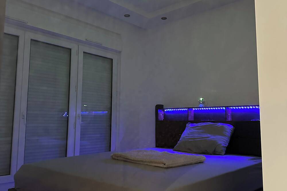 Appartement entier, Jacuzzi Privé & Cinéma – Suite Romantique in Essey-lès-Nancy, Région de Nancy