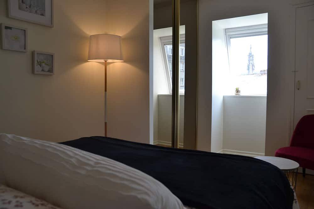 Apartamento entero, Bonito apartamento con terraza en el centro. in Landerneau, Región de Brest