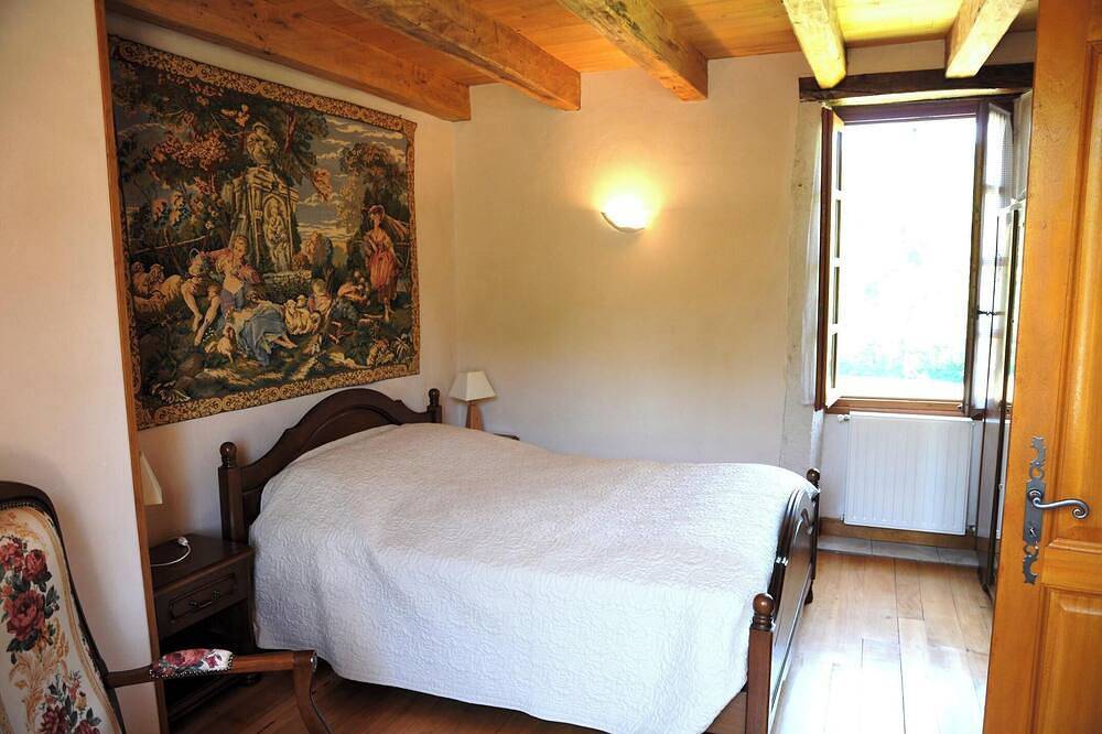 Charming cottage in Montaigu-de-Quercy, Tarn-et-Garonne