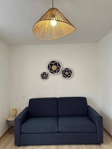 Gîte pour 2 personnes, avec jardin ainsi que vue et terrasse à Le Creusot - 4
