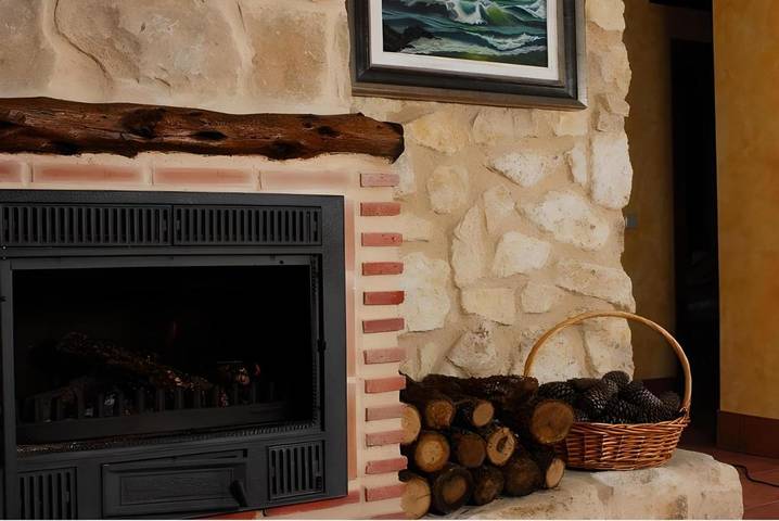 Casa rural para 14 personas, con Balcón y Terraza además de Jardín y Vistas en Comarca de Sepúlveda - 3