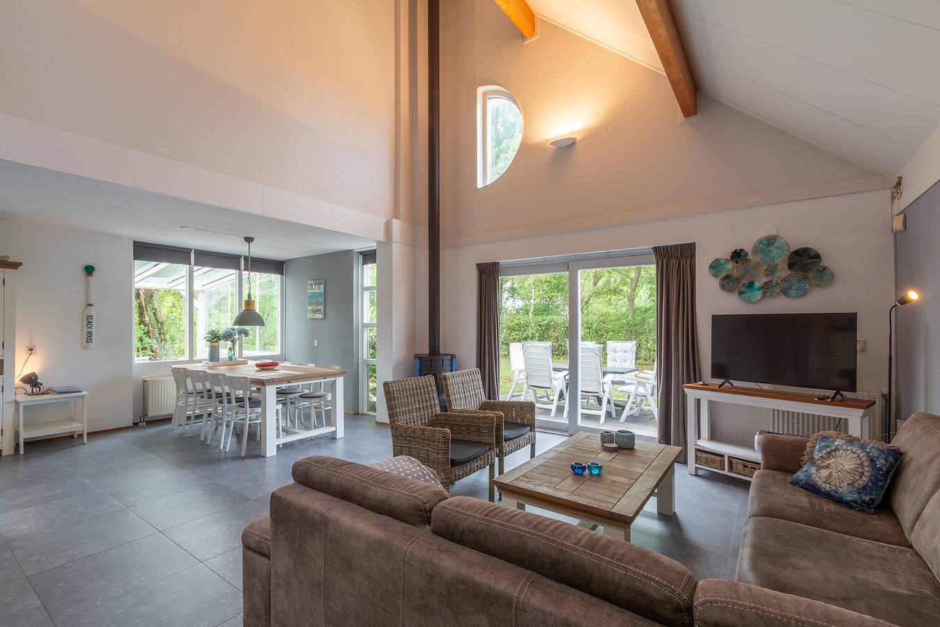 Callinghe Vakanties — Ooghduyne 75 in Julianadorp, Nederlandse Noordzeekust