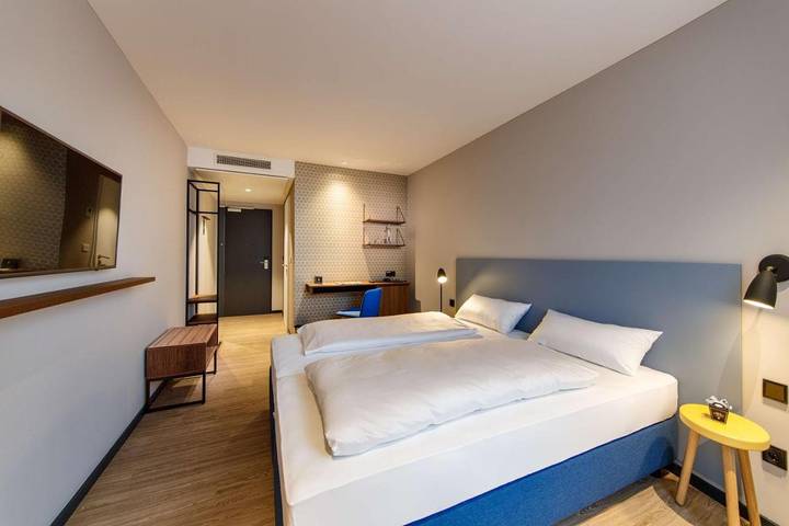 Hotel für 4 Personen, mit Terrasse in Göppingen - 2