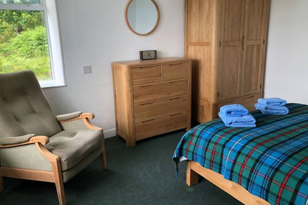 Na Fuarain - Peaceful stone cottage with stunning views in Argyll & Bute