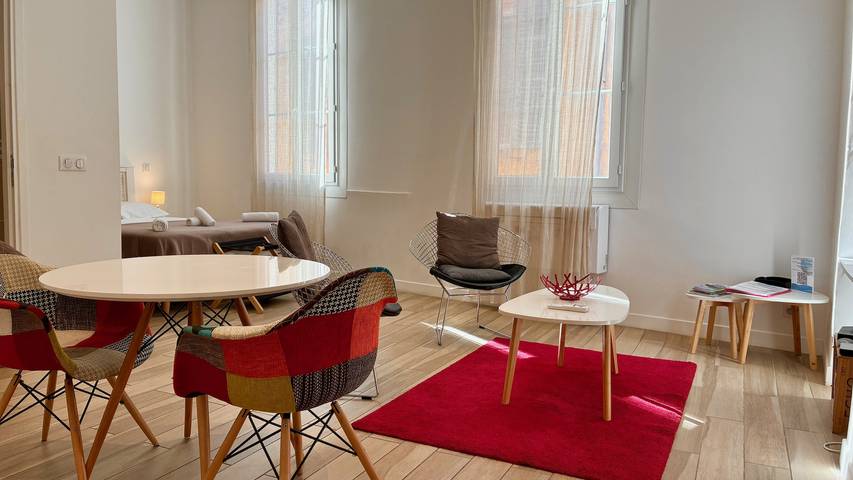 Studio pour 2 personnes, animaux acceptés