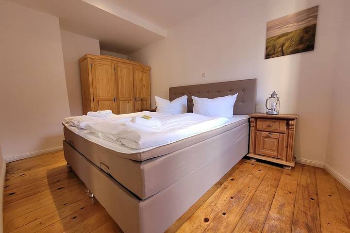 Ferienwohnung für 4 Personen, mit Garten beim Ozeaneum Stralsund - 2