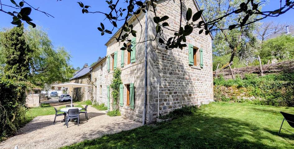 Châteaucourt de Vassivière in Beaumont-du-Lac, Limoges und Umgebung