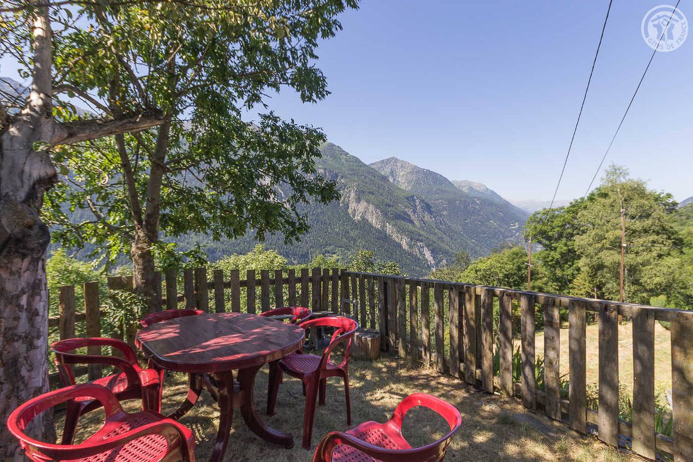 Le Chalet De Manelou in Saint-André (Savoie), Région de Saint-Jean-de-Maurienne
