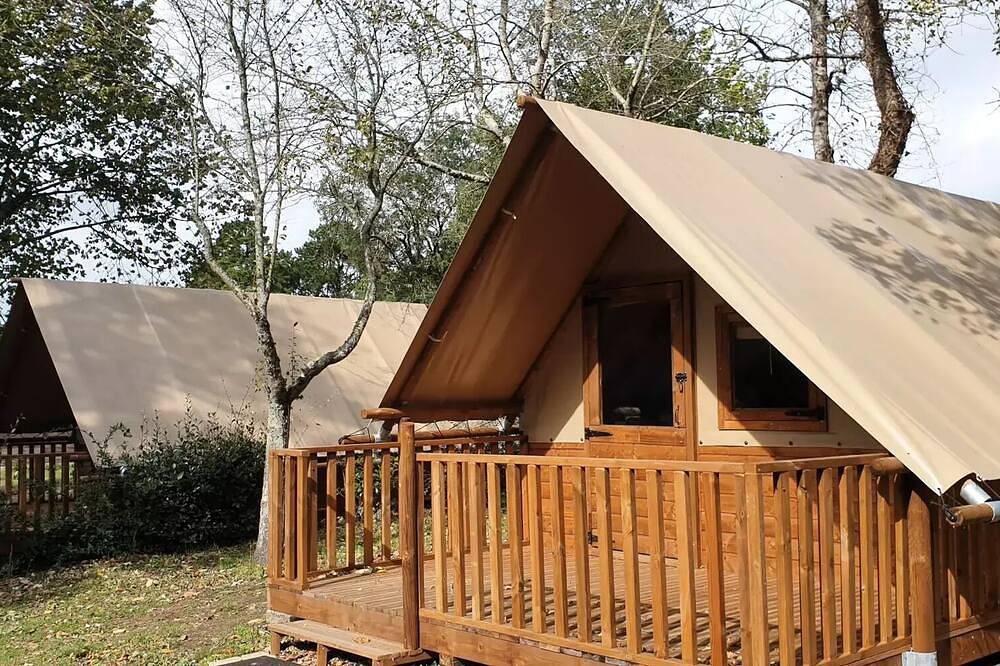 Lodge Amazone 20m² avec 2 chambres et terrasse en bois 4 personnes in La Baule-Escoublac, Côte d'Amour