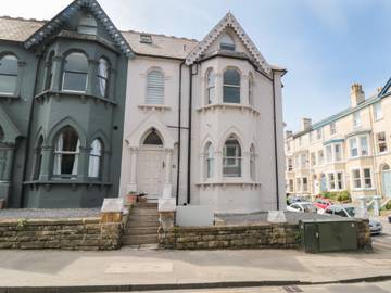 Apartment for 4 People in Scarborough, North Yorkshire, Photo 1