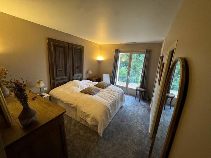 Location de vacances pour 12 personnes, avec Balcon et Terrasse ainsi que Jardin et Piscine à Espalion - 3