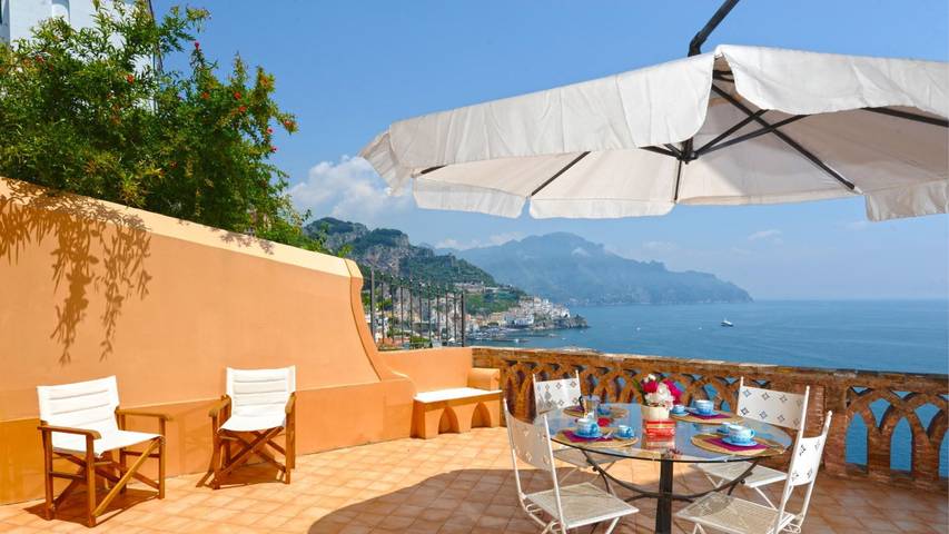 Gîte pour 5 personnes, avec balcon à Amalfi - 4