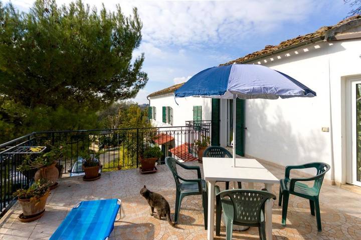 Gîte pour 2 personnes, avec terrasse à Sirolo - 4