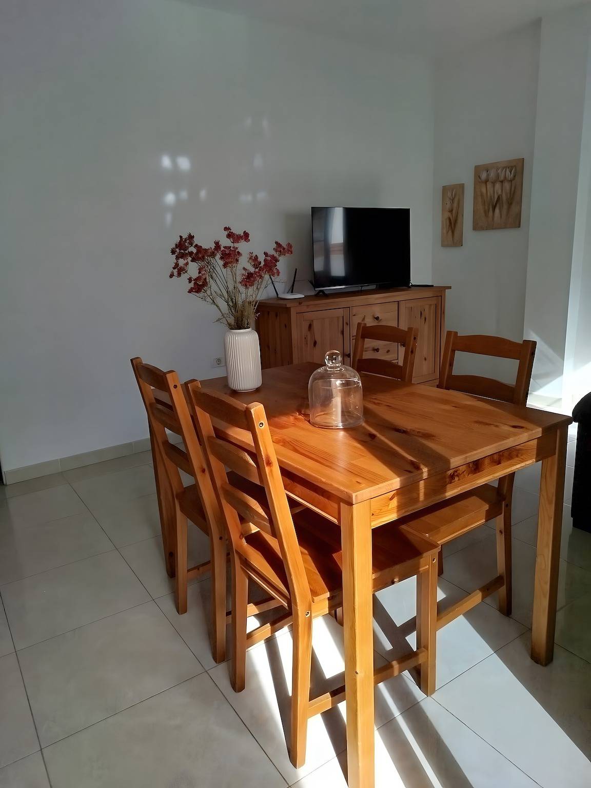 Entire apartment, Apartment 'Vivienda Vacacional Ana' with Balcony and Wi-Fi in San Sebastián de la Gomera, La Gomera