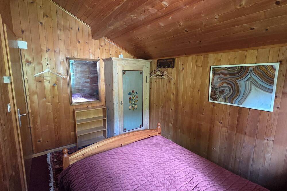 Chalet tout équipé pour famille  avec grand jardin à 300m des remontées. in Leysin, Alpes Vaudoises