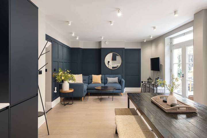 Gîte pour 7 personnes, avec jacuzzi et jardin à Bath - 2