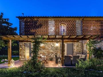 Agriturismo per 8 Persone in Lucca, Provincia di Lucca, Foto 1