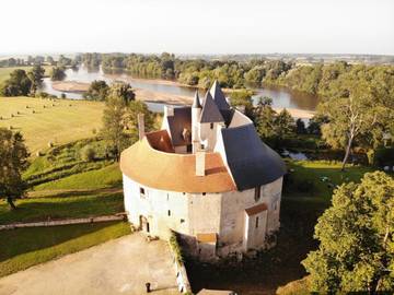 Gîte pour 15 personnes, avec vue et jardin à Saincaize-Meauce