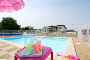 Gîte pour 5 personnes, avec piscine et jardin dans les Hautes-Pyrénées
