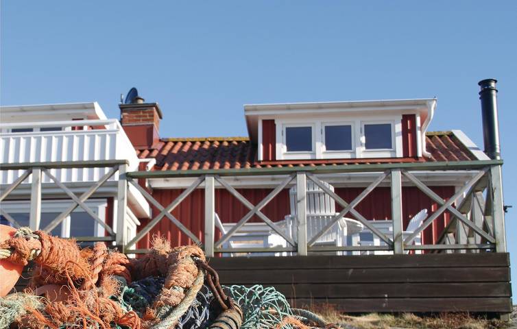 Ferienhaus für 4 Personen, mit Terrasse und Garten in Tjörn - 3