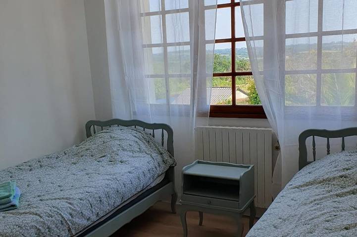 Location de vacances pour 8 personnes, avec jardin à Les Pieux - 4