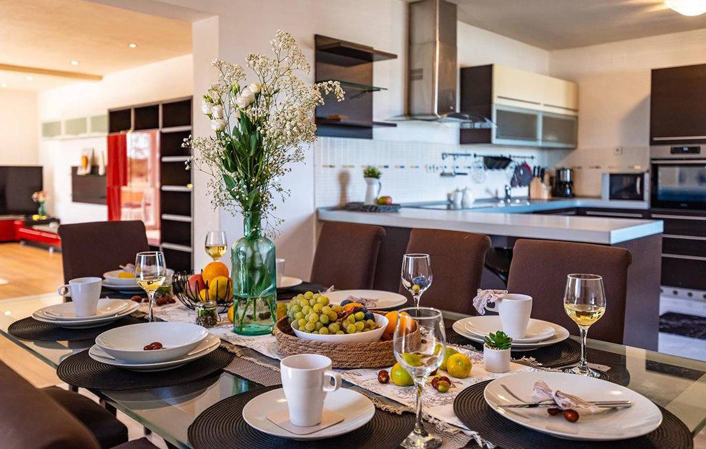 Villa voor 9 personen met balkon in Općina Sveti Filip i Jakov, Zadar