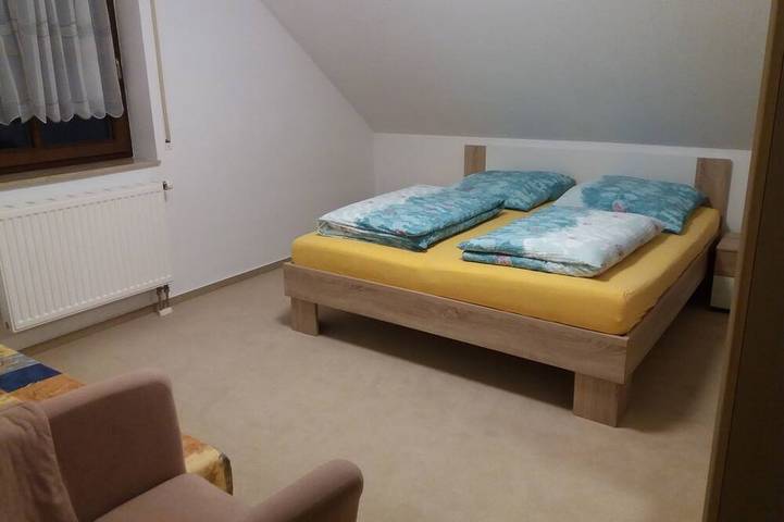 Ferienwohnung für 4 Personen, mit Balkon und Garten in Waltershausen - 4