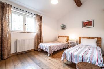 Gîte pour 4 Personnes dans Arles, Parc naturel régional de Camargue, Photo 2
